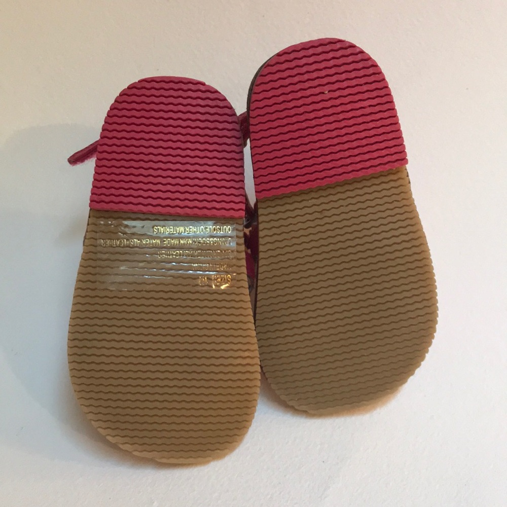 🌺Gymboree 1 mo.Butterfly Velcro sandals🌺 - Picture 7 of 7